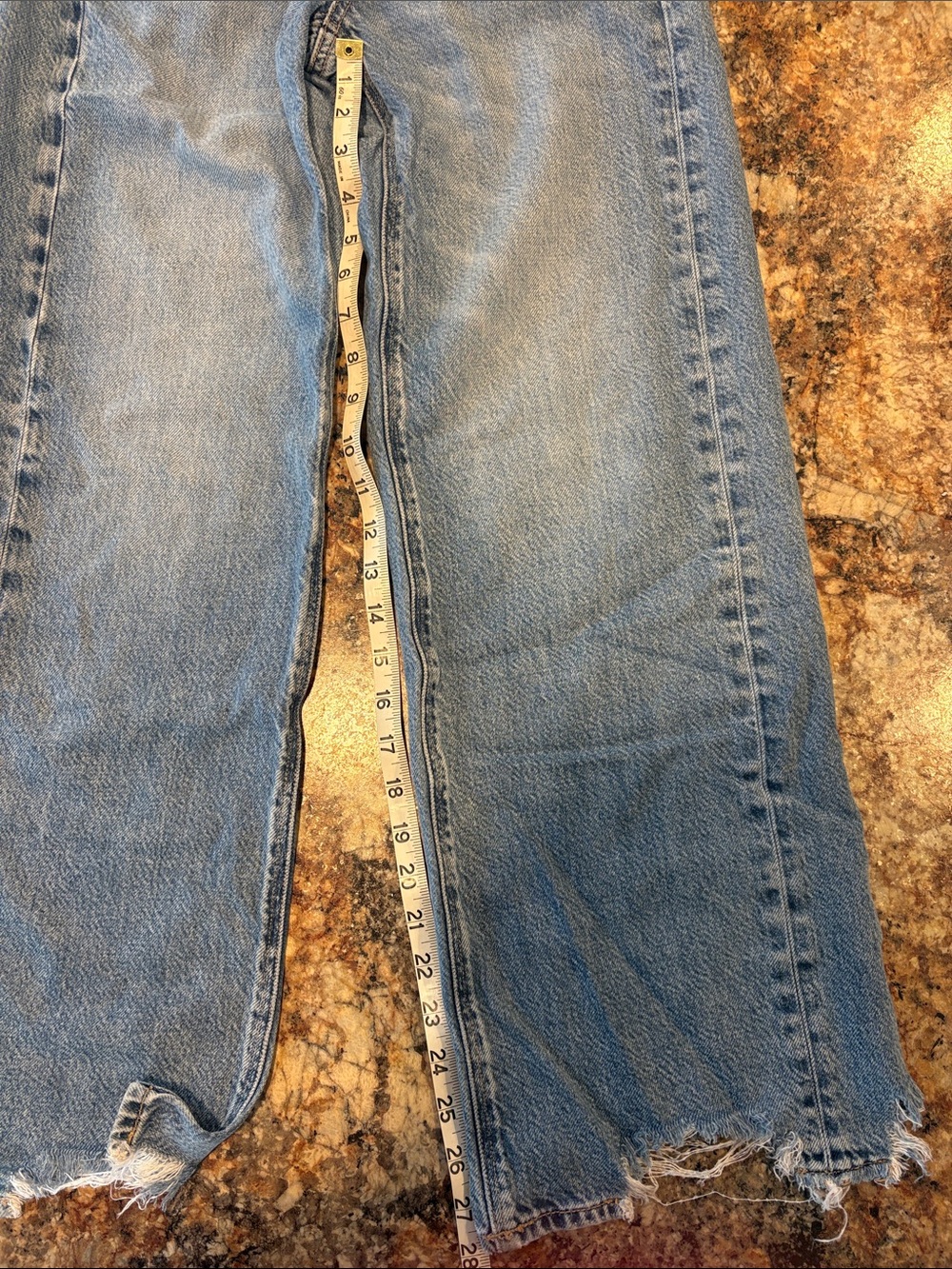 American Eagle Baggy Wide Leg Jeans - Picture 3 of 4